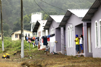 Tegucigalpa, Honduras - In photos taken on December 23, 2020, he shows the streets of a vulnerable neighborhood in the midst of the pandemic. By 2020, the economic contraction is estimated at -9.5%, according to the president of the Central Bank of Honduras (BCH), Wilfredo Cerrato, who explained that it is the worst result in the history of the country, surpassing the -6.5% of 1960 derived from the banana strike. Honduras has been impacted by the coronavirus pandemic and by the floods of last November.