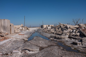 Buenos Aires, Argentina.- In the photos taken on August 30, 2021, it shows the town of Epecuén, uninhabited since the 1985 flood and which was consolidated this winter as the tourist hub of Caruhé and the Buenos Aires party of Adolfo Alsina, with numerous visitors attracted by the healing waters of its lagoon and the new phenomenon of 