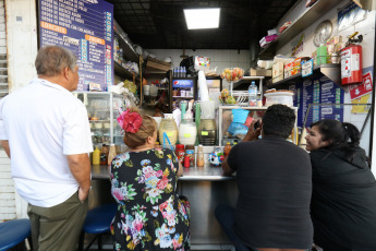 Guadalajara, Mexico.- In photos taken on May 12, 2023, people buy food at a local market in Guadalajara, Mexico. The general inflation rate decreased in Mexico to 6.25% annually in April, its lowest level since October 2021, reported the National Institute of Statistics and Geography (Inegi). The data represents three consecutive months of decline, after the index of 6.85% in March, 7.62% in February, 7.91% in January and 7.82% last December, when inflation had its largest annual closing in 22 years and so far this century.