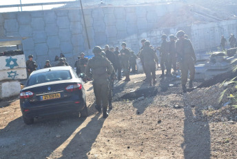 Israel.- The photos show the scene of a knife attack near the Palestinian village of Huwara in Samaria on March 5, 2024. A 16-year-old Palestinian tried to stab a soldier who was seriously injured near the Huwara town. The Israeli forces deployed at the scene managed to neutralize it. The attacker was identified as Muhamad Hisham Muhamad Shehadeh, 16 years old.