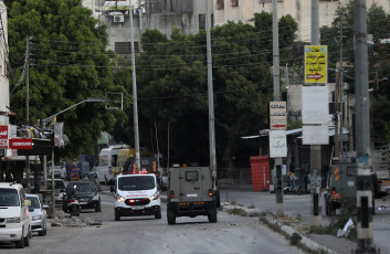 West Bank, Palestine - The photos show caoe in the streets of the northern West Bank city of Nablus during an Israeli offensive on June 3, 2024. Two Palestinians were killed and six others were wounded on Monday during an Israeli military operation in the northern West Bank city of Nablus, the Palestinian Health Ministry said.