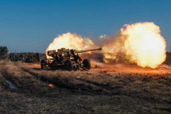 Ukraine.- In these photos, members of the Ukrainian Armed Forces are deployed amid the conflict with Russia on August 16, 2024. Ukrainian President Volodymyr Zelensky said that his country's forces managed to take the Russian city of Sudzha, located 105 kilometers southwest of the border territory of Kursk. Amid this surprising advance, kyiv is asking its allies for permission to use Western weapons inside Russia.