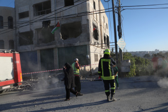 Cisjordania, Palestina.- En las fotos, muestra un edificio que fue demolido por las fuerzas israelíes en la aldea cisjordana de Dura, cerca de la ciudad de Hebrón, el 9 de agosto de 2024. El Ejército de Israel ha informado este jueves sobre la muerte en la Franja de Gaza de un alto cargo del Movimiento de Resistencia Islámica (Hamás) que estaba involucrado en la organización de ataques 