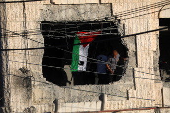 Cisjordania, Palestina.- En las fotos, muestra un edificio que fue demolido por las fuerzas israelíes en la aldea cisjordana de Dura, cerca de la ciudad de Hebrón, el 9 de agosto de 2024. El Ejército de Israel ha informado este jueves sobre la muerte en la Franja de Gaza de un alto cargo del Movimiento de Resistencia Islámica (Hamás) que estaba involucrado en la organización de ataques 